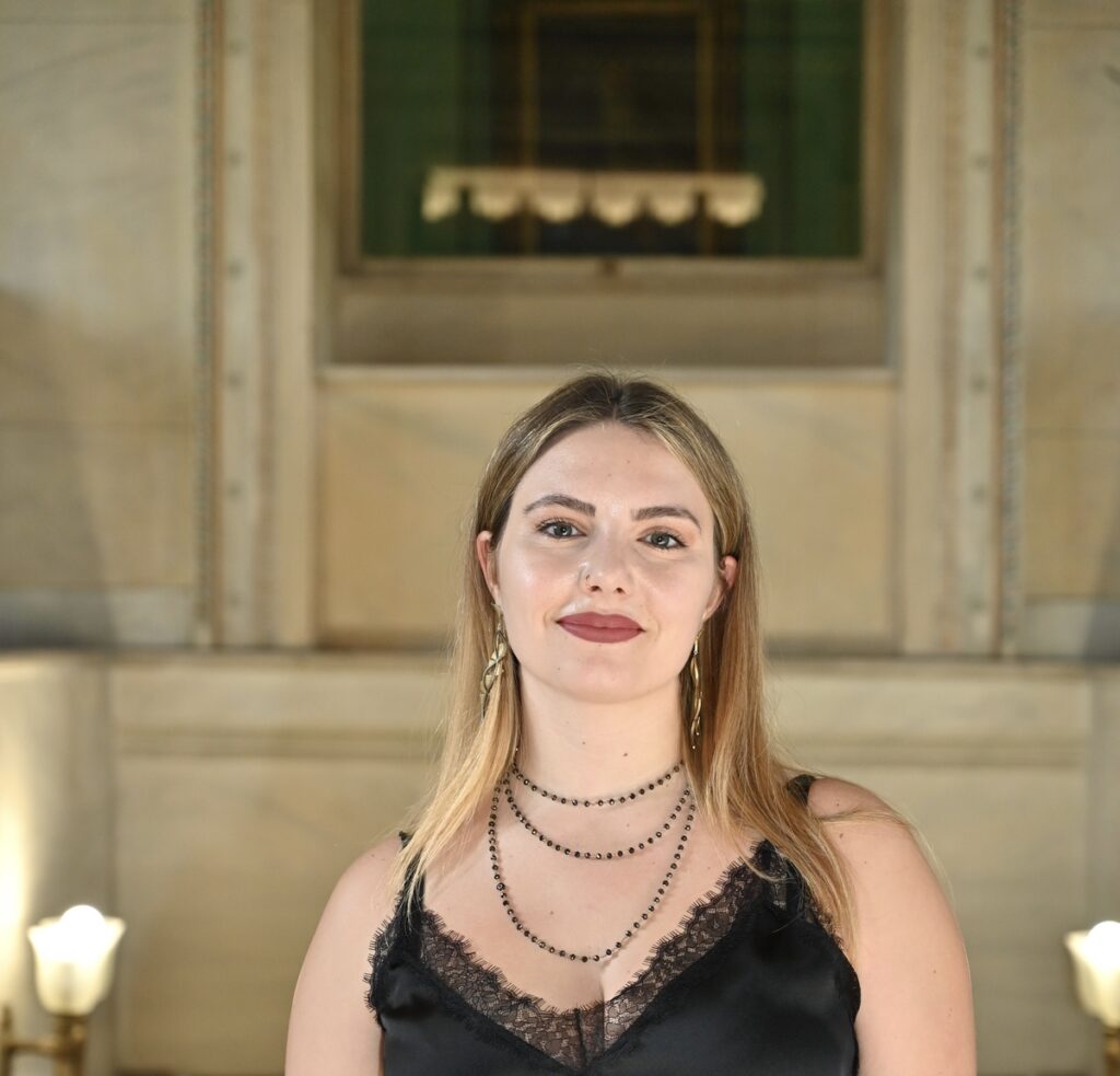 Phoebe Fetzian